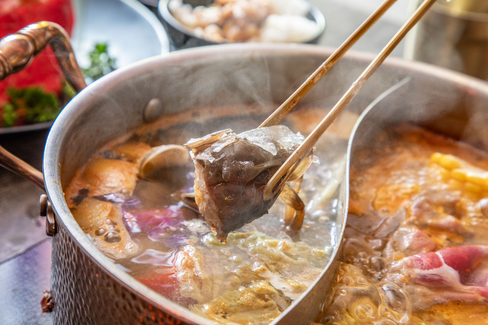 桃園吃到飽,超夯川麻辣火鍋蘆竹店