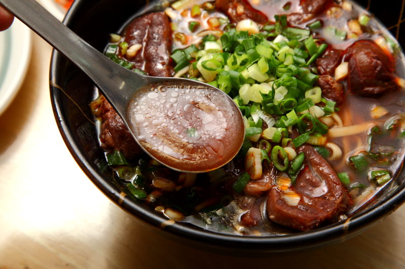新莊牛肉麵,阿忠牛肉麵