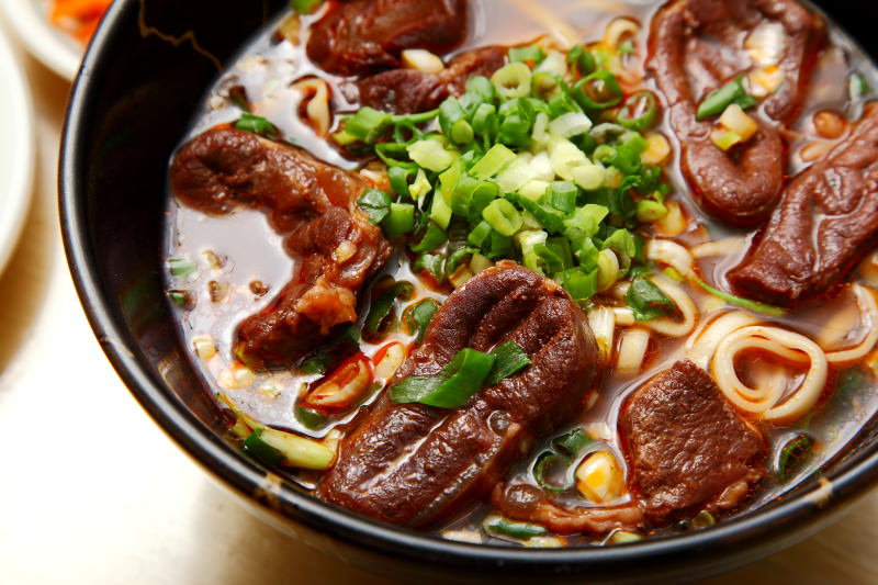 新莊牛肉麵,阿忠牛肉麵