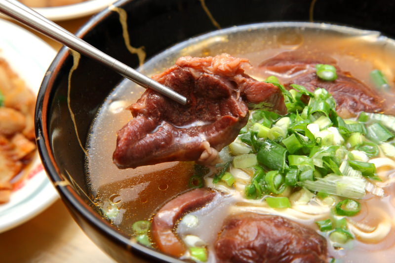 新莊牛肉麵,阿忠牛肉麵