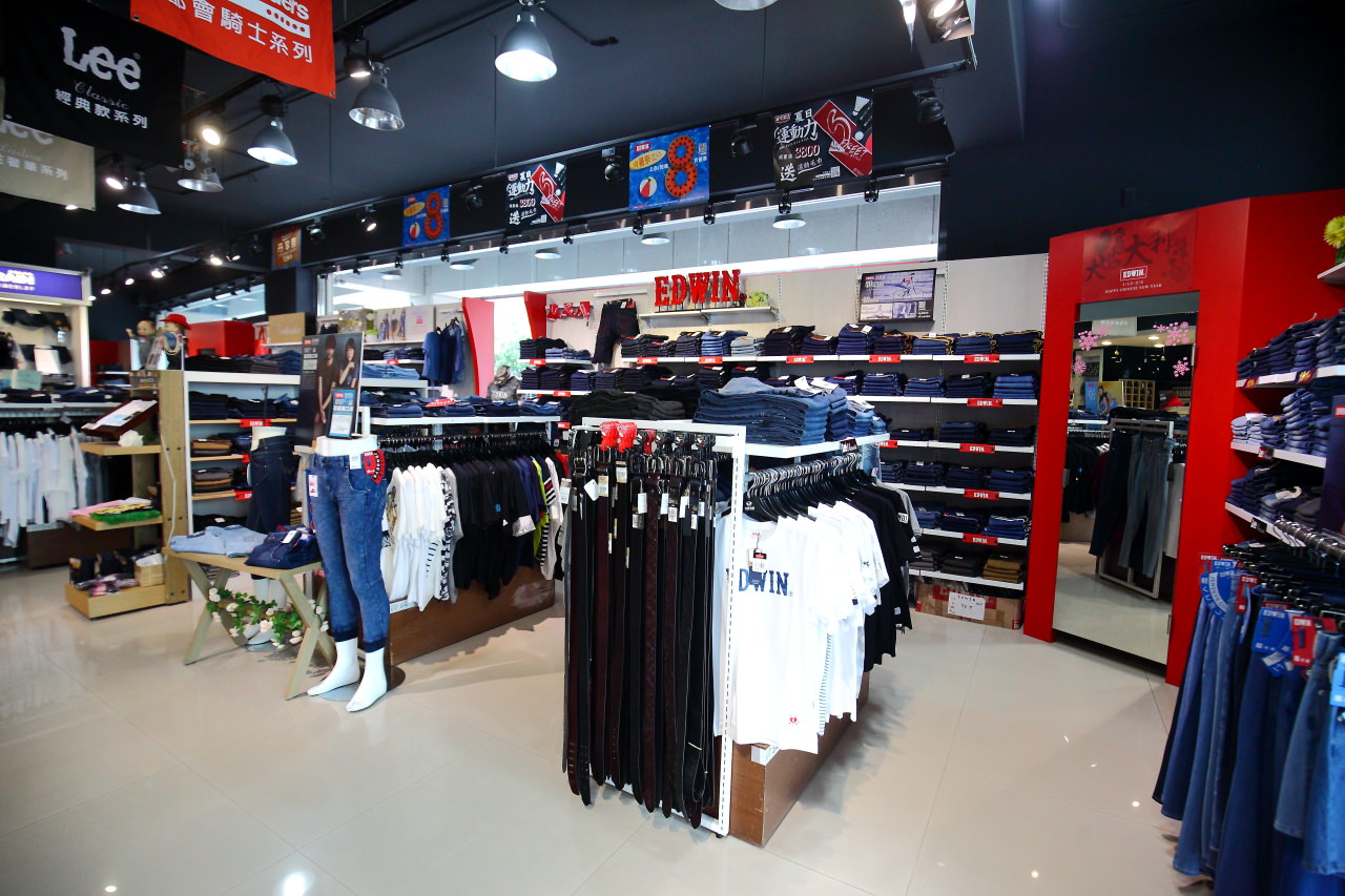 苗栗OUTLET,尚順購物中心,牛仔工坊-頭份店,頭份特賣會,苗栗特賣會,苗栗牛仔褲特賣,苗栗必逛,苗栗尚順OUTLET