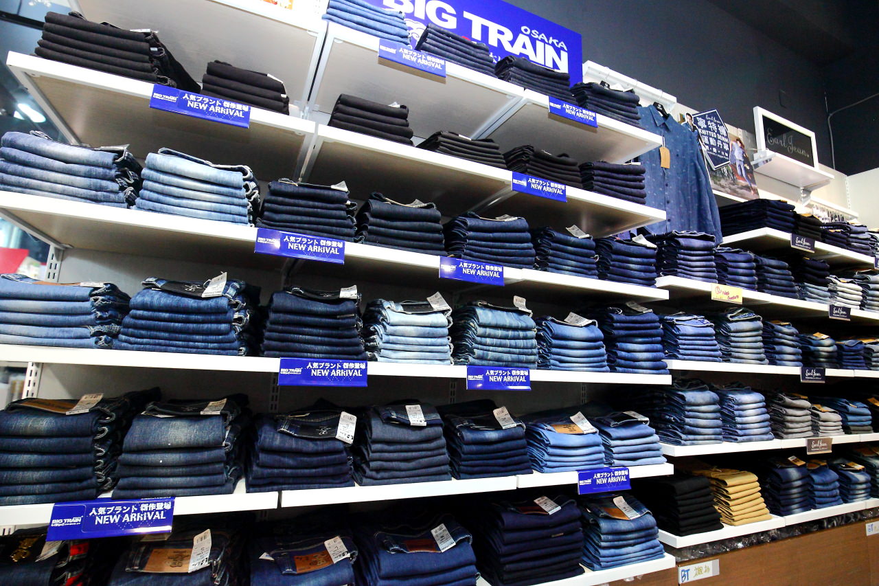 苗栗OUTLET,尚順購物中心,牛仔工坊-頭份店,頭份特賣會,苗栗特賣會,苗栗牛仔褲特賣,苗栗必逛,苗栗尚順OUTLET