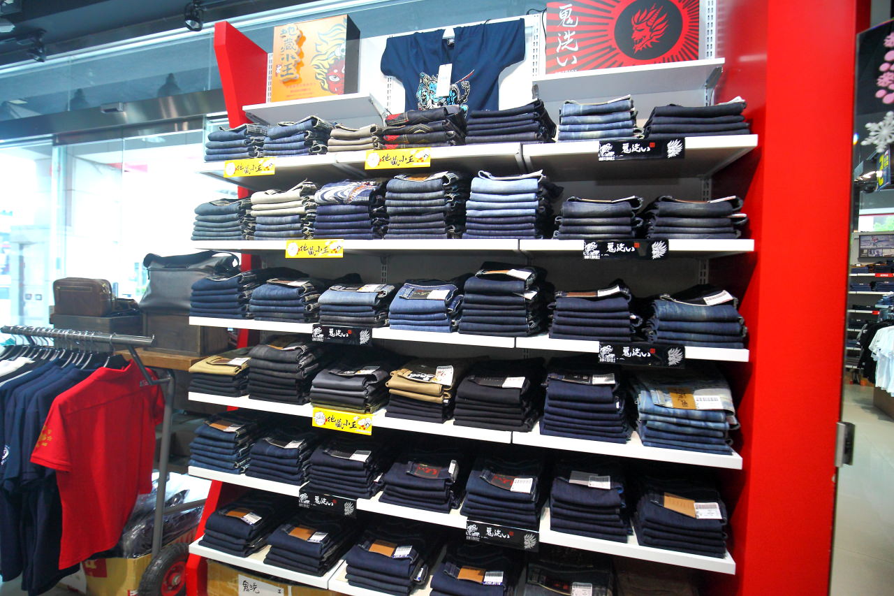 苗栗OUTLET,尚順購物中心,牛仔工坊-頭份店,頭份特賣會,苗栗特賣會,苗栗牛仔褲特賣,苗栗必逛,苗栗尚順OUTLET
