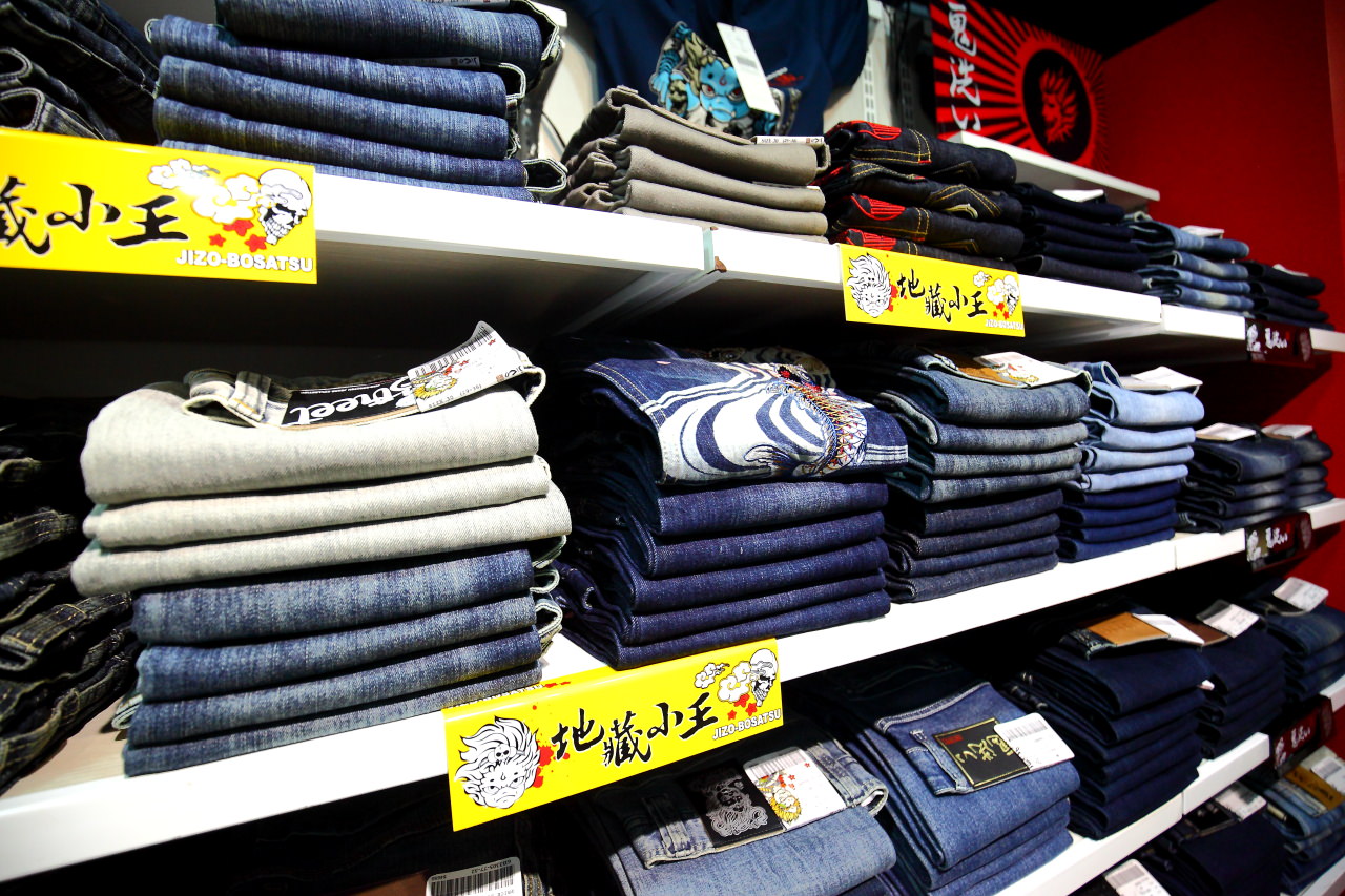 苗栗OUTLET,尚順購物中心,牛仔工坊-頭份店,頭份特賣會,苗栗特賣會,苗栗牛仔褲特賣,苗栗必逛,苗栗尚順OUTLET