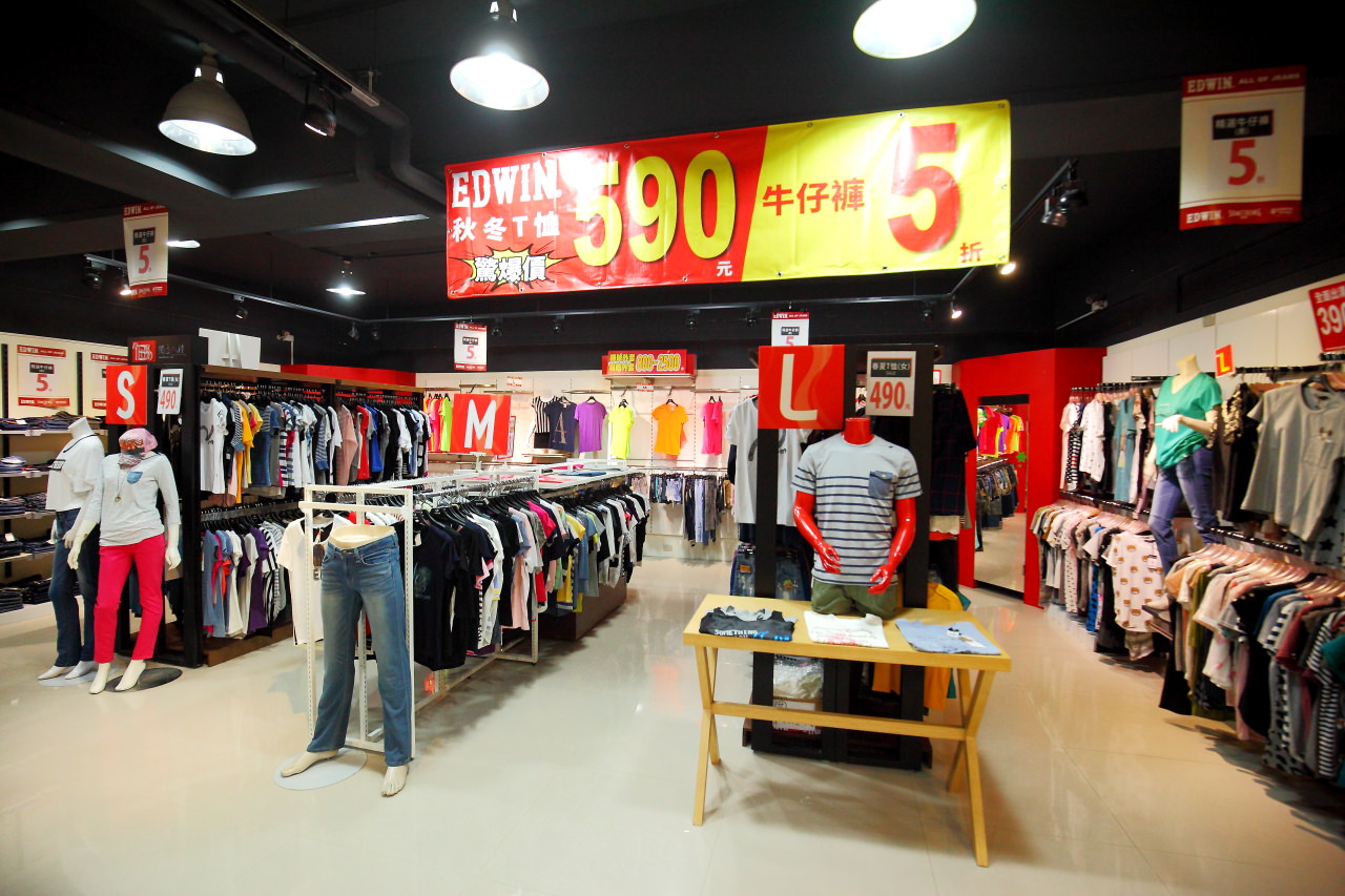 苗栗OUTLET,尚順購物中心,牛仔工坊-頭份店,頭份特賣會,苗栗特賣會,苗栗牛仔褲特賣,苗栗必逛,苗栗尚順OUTLET