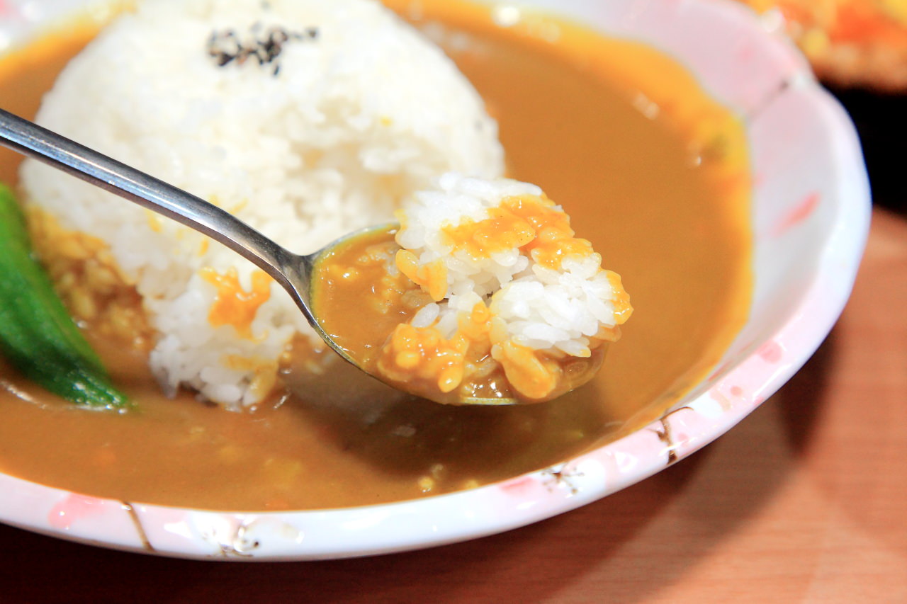 桃園美食,中原美食,中原商圈美食,中原咖哩飯,中原小吃