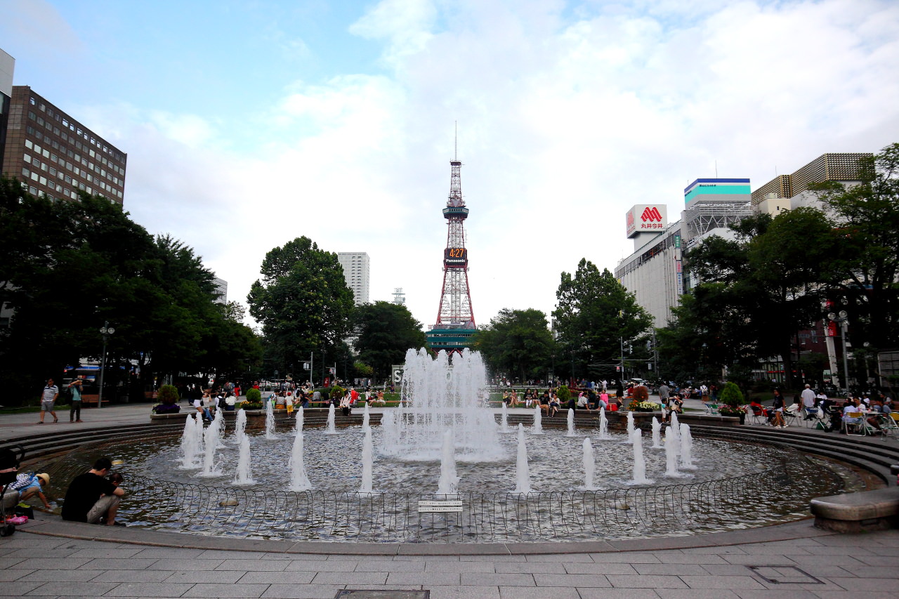 大通公園,大通公園烤玉米,北海道旅遊,札幌旅遊,札幌景點,札幌電視台