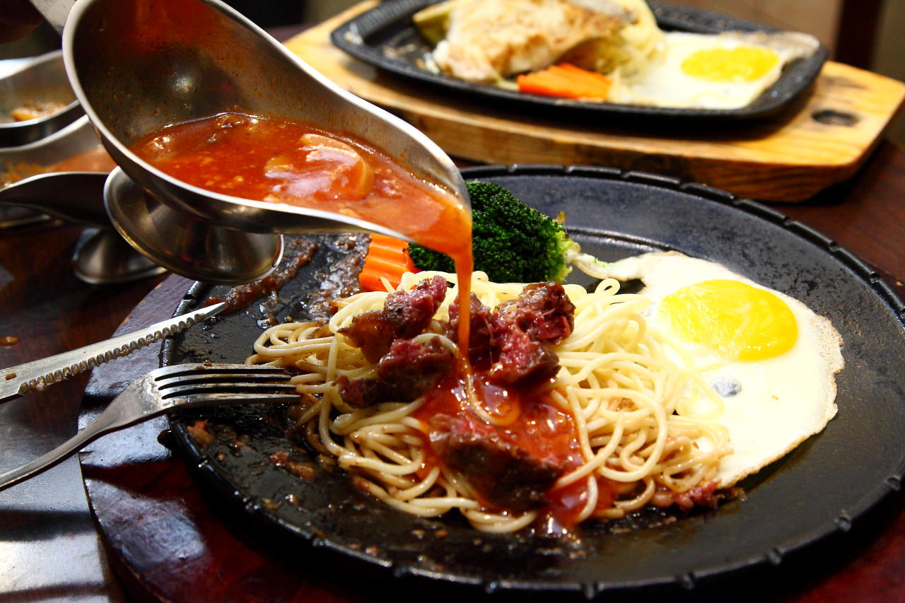 台北牛排館,台北牛排,永康街平價牛排,台北平價牛排,台北比臉大牛排,邀約,永康街牛排館