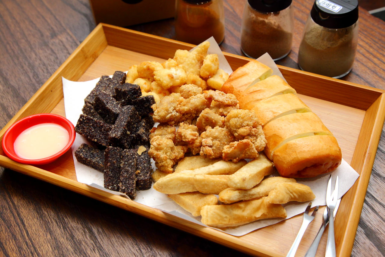 台北美食,邀稿,三重美食,三重炸物,三重鹽酥雞,新北鹽酥雞,三重國小美食
