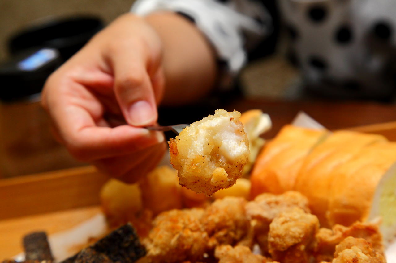 台北美食,邀稿,三重美食,三重炸物,三重鹽酥雞,新北鹽酥雞,三重國小美食