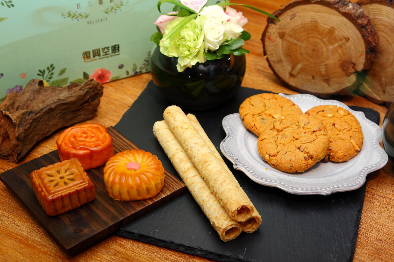 花錦手信,綠豆凸,中保無限家生活館-復興空廚月餅禮盒,中保無限家生活館,復興空廚月餅禮盒,復興空廚月餅