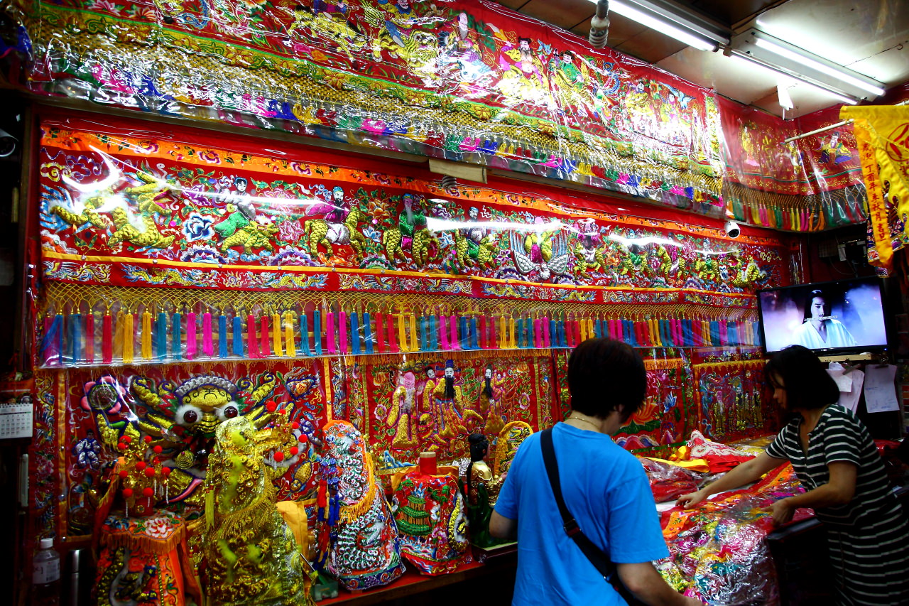 龍山寺,青山宮,西園路,艋舺商圈,萬華商圈,台北佛具街,佛具街