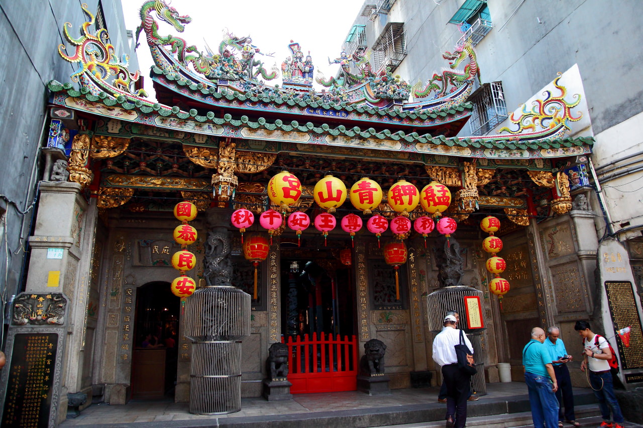 龍山寺,青山宮,西園路,艋舺商圈,萬華商圈,台北佛具街,佛具街