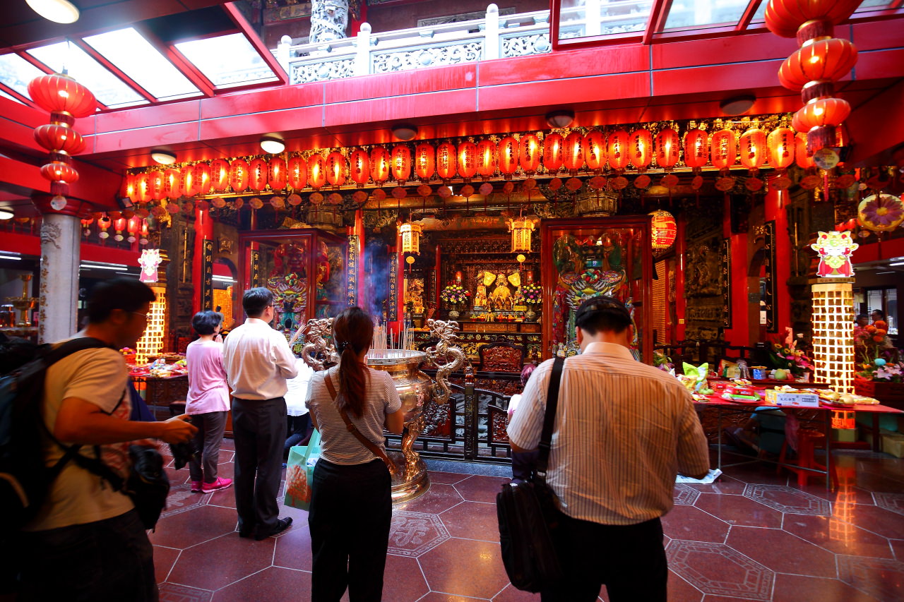 龍山寺,青山宮,西園路,艋舺商圈,萬華商圈,台北佛具街,佛具街
