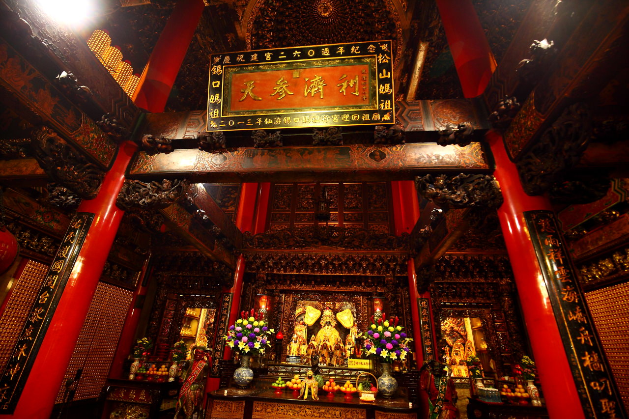 龍山寺,青山宮,西園路,艋舺商圈,萬華商圈,台北佛具街,佛具街