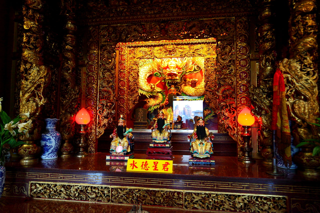 龍山寺,青山宮,西園路,艋舺商圈,萬華商圈,台北佛具街,佛具街
