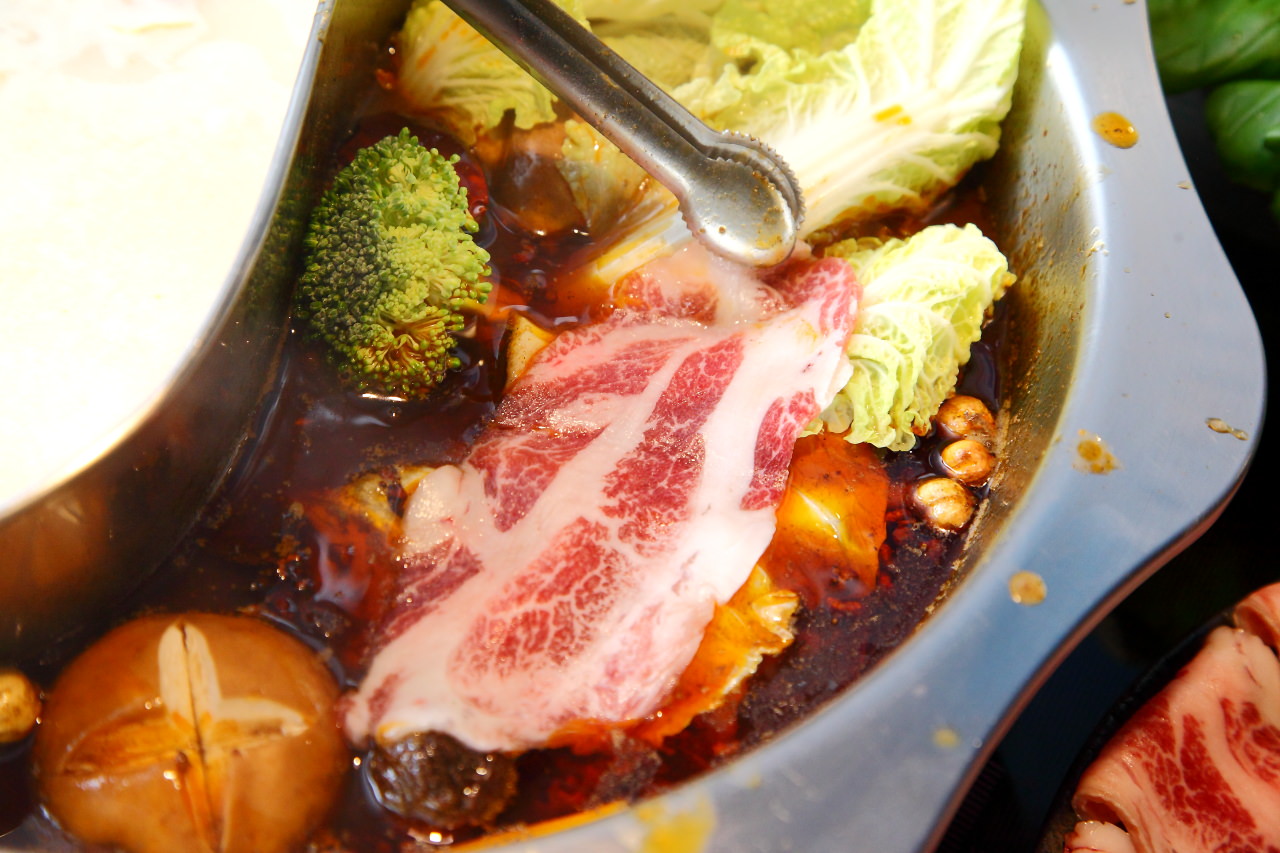 台北麻辣火鍋,林口麻辣火鍋,桃園麻辣火鍋,單點麻辣火鍋,麻辣火鍋推薦,林口麻辣火鍋推薦