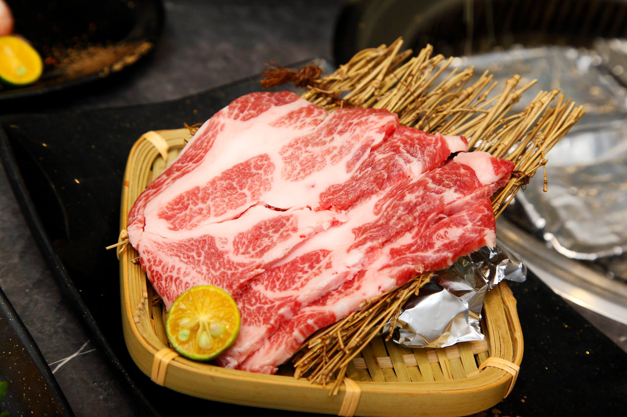 邀稿,板橋吃到飽,帝王蟹吃到飽,台北帝王蟹吃到飽,板橋帝王蟹吃到飽,原月日式頂級帝王蟹燒烤吃到飽,板橋燒烤吃到飽