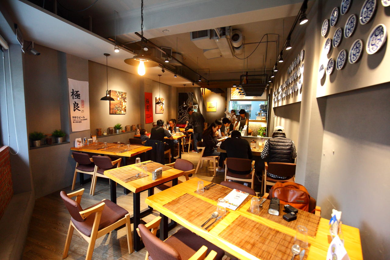 新竹湯咖哩,樂咖湯咖哩,樂咖LOKA沖繩湯咖哩專門店,樂咖LOKA湯咖哩專門店,新竹美食,新竹咖哩,新竹火車站美食,新竹聚餐