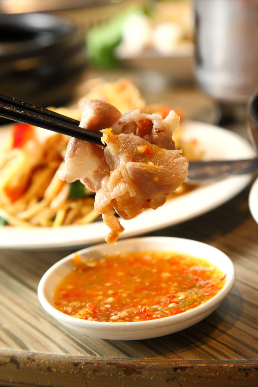 板橋泰式料理,台北泰式料理,新北耶誕城,板橋耶誕城,白象泰國料理-板橋重慶店,白象泰國料理板橋,板橋白象泰國料理