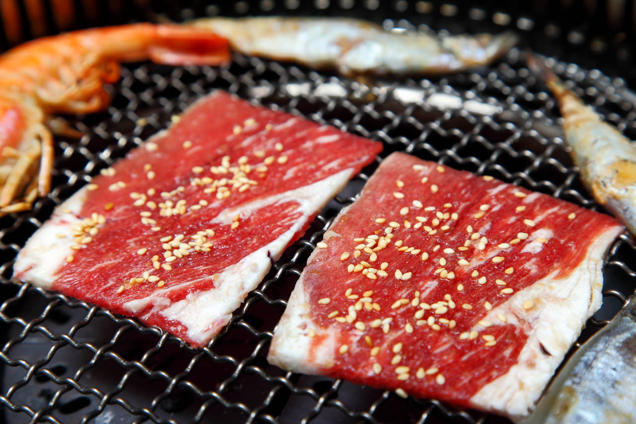 頭份燒肉,頭份燒肉吃到飽,頭份火鍋,尚順育樂世界火鍋,尚順育樂世界燒肉,苗栗燒烤,苗栗燒肉吃到飽