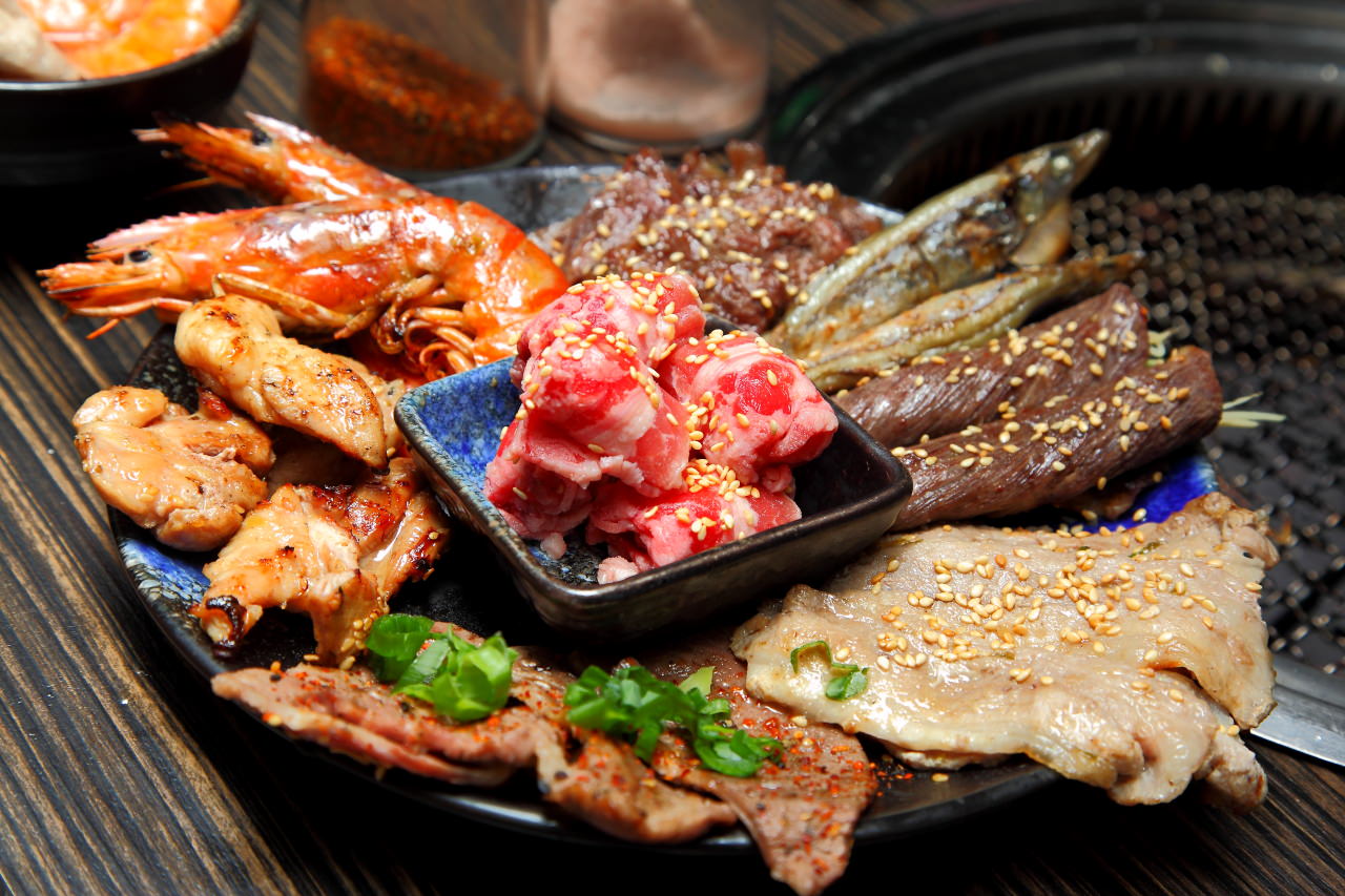 頭份燒肉,頭份燒肉吃到飽,頭份火鍋,尚順育樂世界火鍋,尚順育樂世界燒肉,苗栗燒烤,苗栗燒肉吃到飽