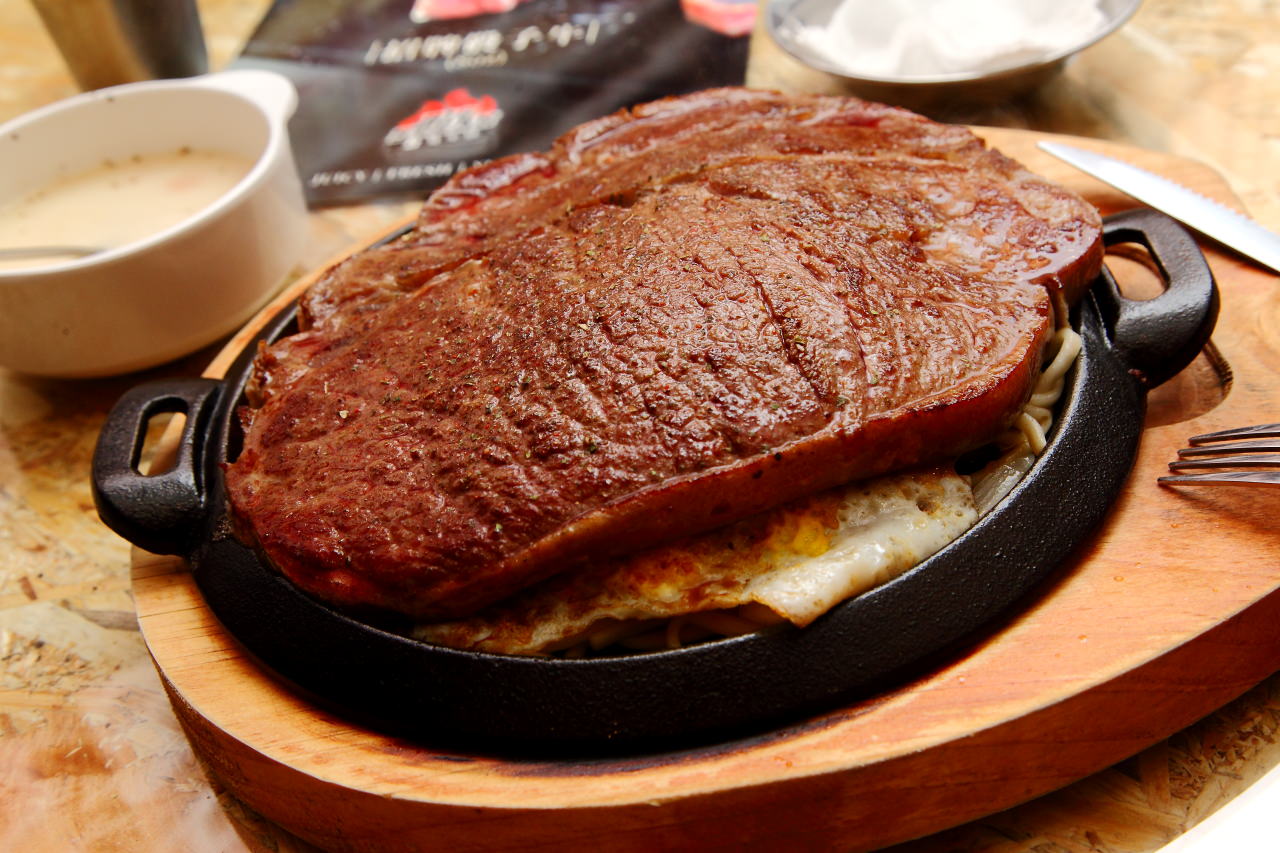 台中美食,東海牛排,台中牛排推薦,台中牛排,東海商圈美食,東海美食,B哥牛排,B哥牛排東海店
