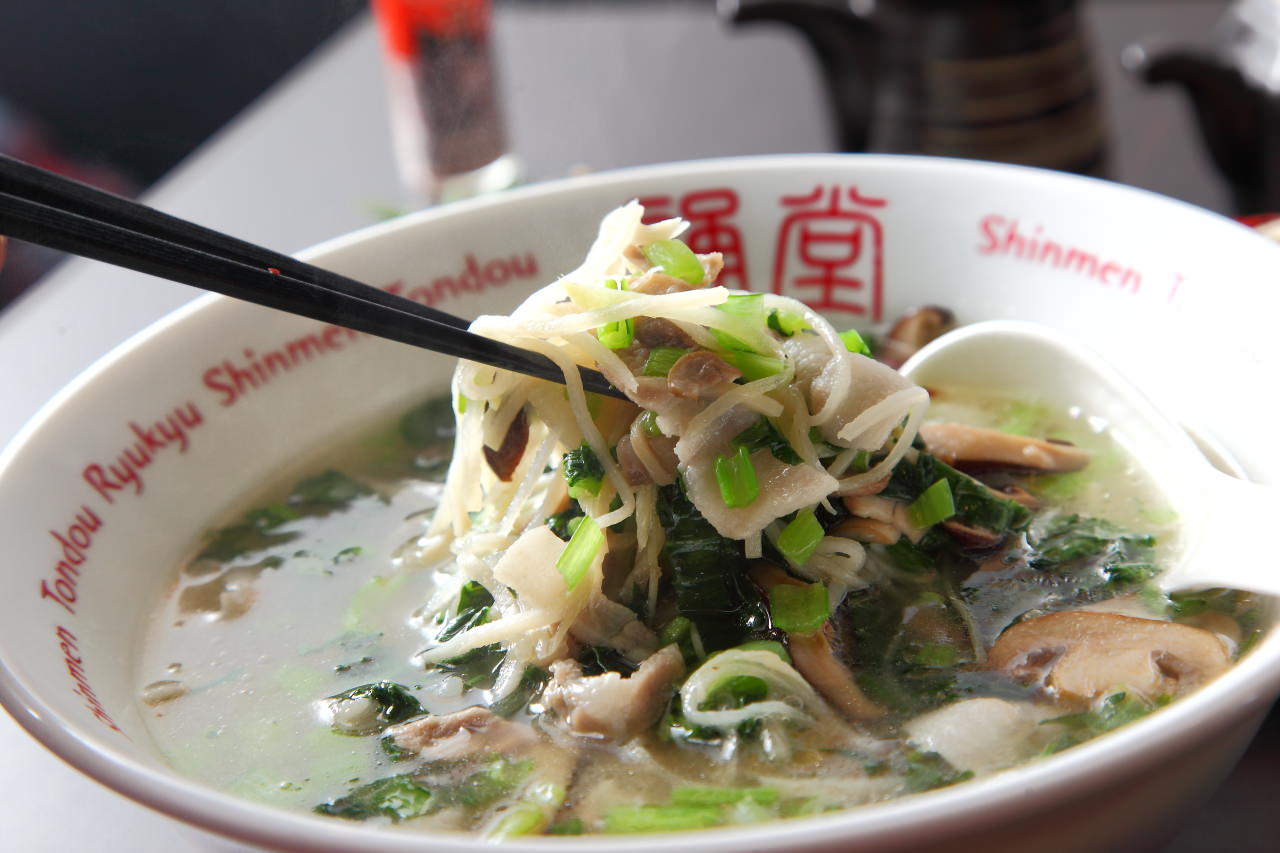 琉球新麵 通堂-台灣 統一時代店,琉球新麵 通堂-台灣,琉球新麵 通堂,台北拉麵,台北沖繩拉麵,信義區拉麵