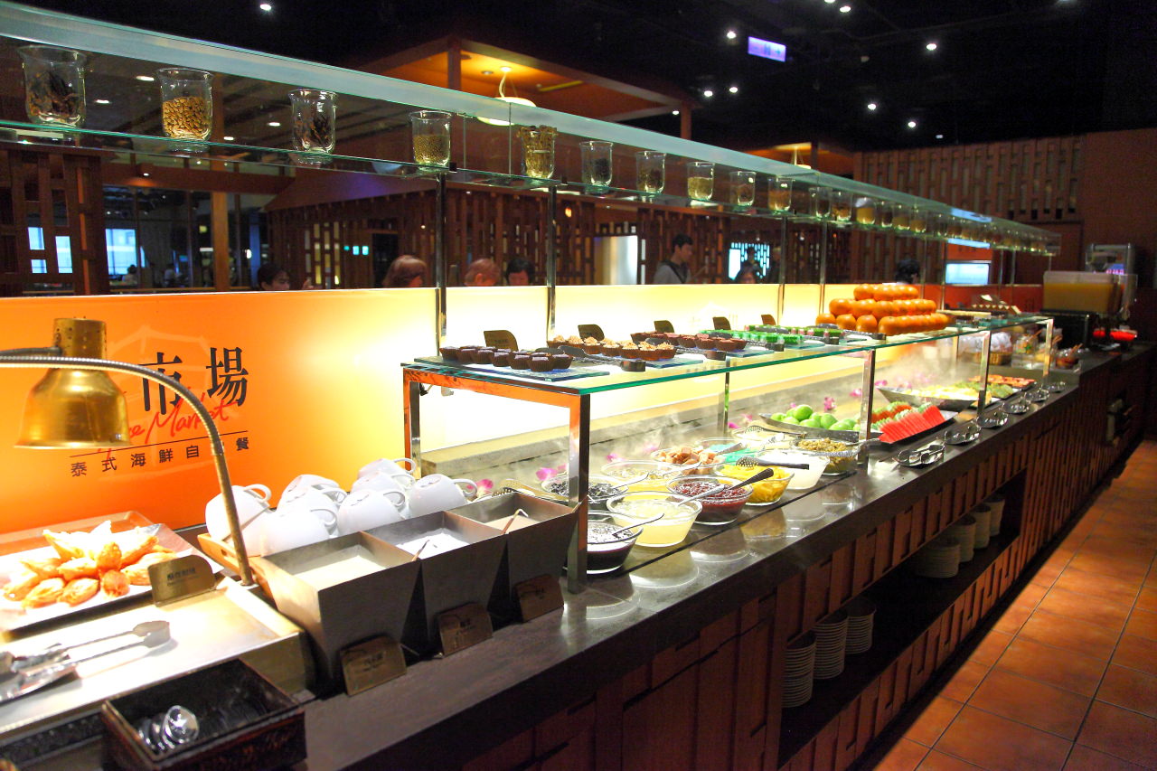 EZTABLE泰式料理,EZTABLE訂位,台北吃到飽,EZTABLE 簡單桌,台北泰式料理,泰市場,EZTABLE,信義區泰式料理,誠品泰式料理,信義誠品美食,EZTABLE吃到飽