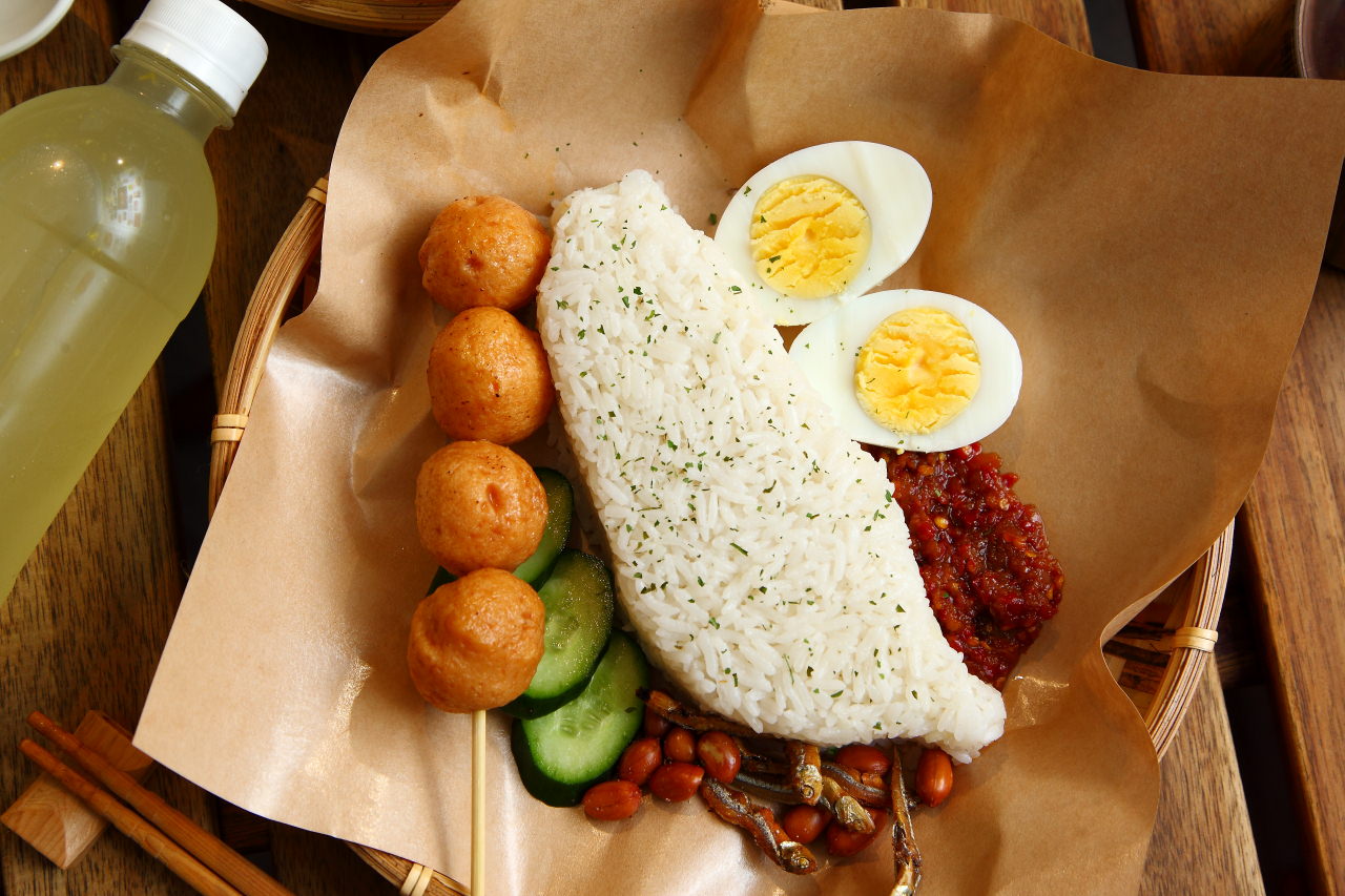 邀稿,台北車站美食推薦,捷運美食,西門町美食,西門町叻沙,艾叻沙西門町創始店,艾叻沙,西門町必吃,台北美食,台北捷運美食