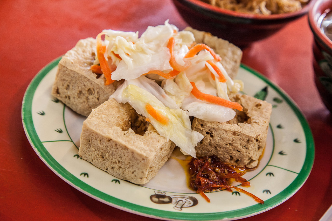 桃園美食,南崁美食,蘆竹美食,南崁臭豆腐,南崁麻辣臭豆腐,仁愛黃昏市場,仁愛黃昏市場美食,南崁消夜,妖獸麻麻辣臭豆腐