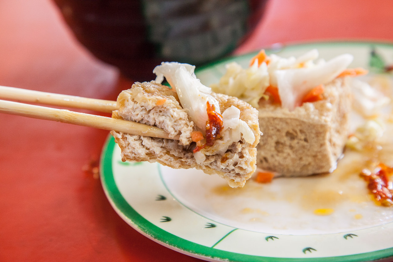 桃園美食,南崁美食,蘆竹美食,南崁臭豆腐,南崁麻辣臭豆腐,仁愛黃昏市場,仁愛黃昏市場美食,南崁消夜,妖獸麻麻辣臭豆腐