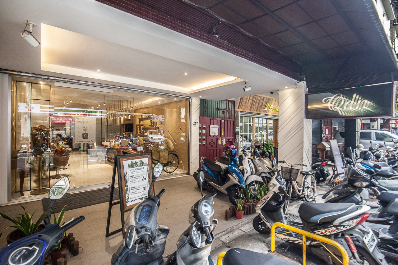 台北理髮,板橋沙龍推薦,台北理髮推薦,台北沙龍推薦,台北Salon,板橋Salon,板橋染髮推薦,板橋沙龍,板橋剪髮推薦,Qdn hair Salon,台北沙龍,板橋理髮