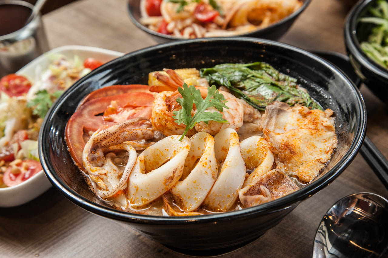 小卷米粉,泰式拉麵,泰式小吃,蘆竹泰式料理,桃園美食,南崁美食,桃園涼麵,蘆竹麵店,大竹美食,創意涼麵,伊藤萬游泳學校 @大手牽小手。玩樂趣