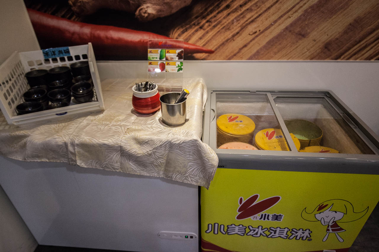 台北痛風鍋,滾吧 Qunba 鍋物 萬隆店,台北展覽,台北火鍋,台北海鮮火鍋,台北火鍋推薦,台北鍋物,文山區美食,台北鍋物推薦,台北龍蝦火鍋