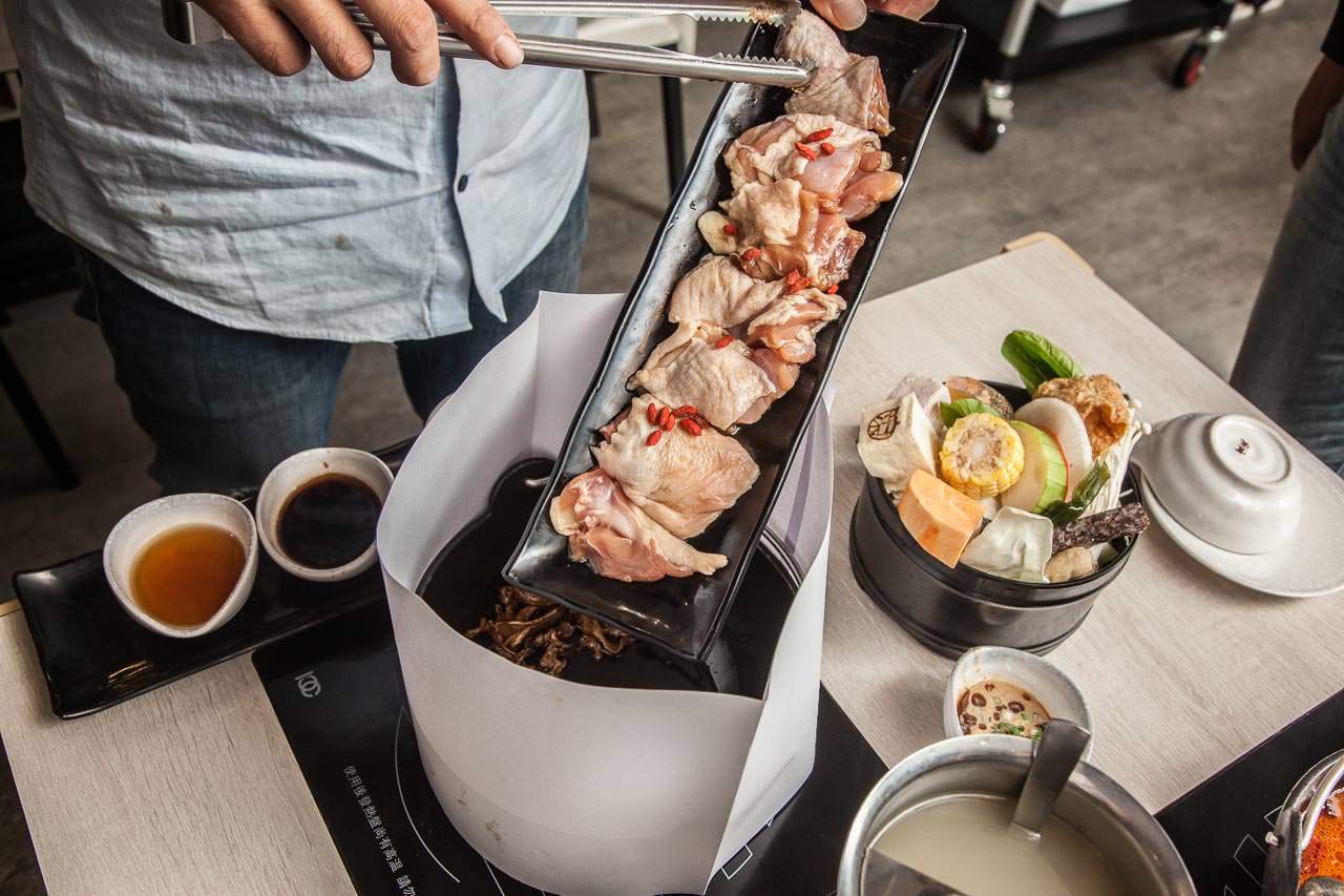 台北痛風鍋,滾吧 Qunba 鍋物 萬隆店,台北展覽,台北火鍋,台北海鮮火鍋,台北火鍋推薦,台北鍋物,文山區美食,台北鍋物推薦,台北龍蝦火鍋