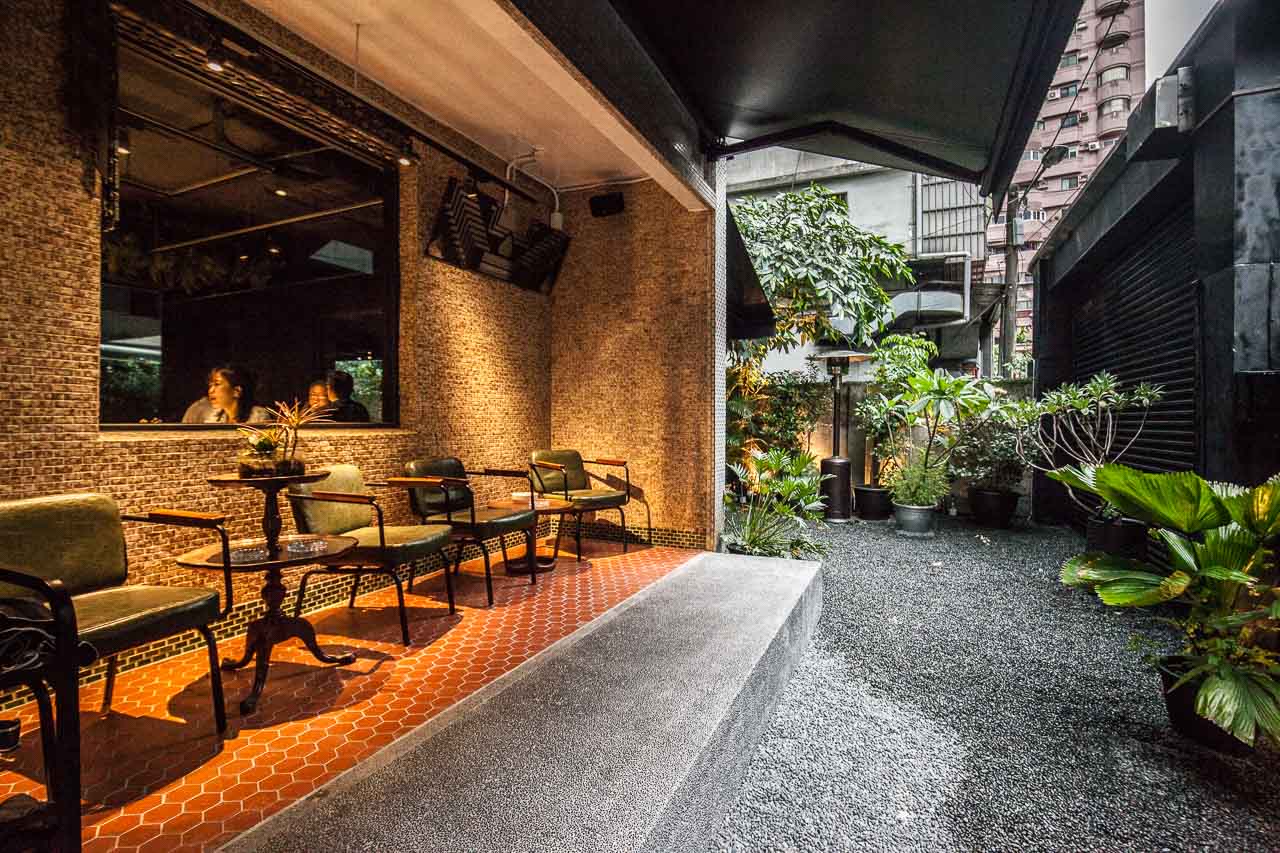 Oli西班牙餐酒館,台北餐酒館,新店美食,新店聚餐,大坪林站美食,西班牙餐酒館,餐酒館推薦,Oli