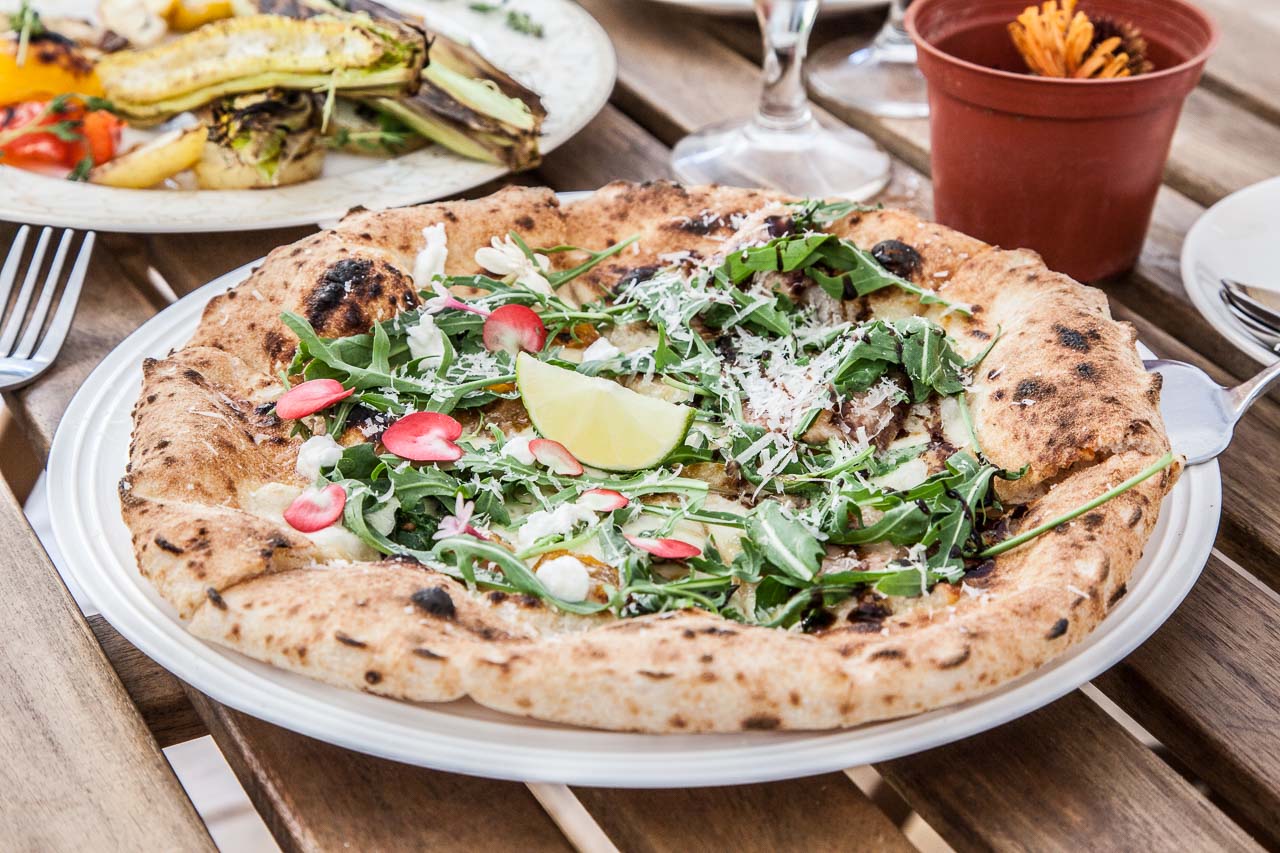 新竹聚餐,新竹小吃,新竹披薩推薦,新竹城隍廟美食,新竹拿坡里PIZZA,拿坡里PIZZA推薦,PIZZA,新竹PIZZA,OYA PIZZA,新竹美食推薦