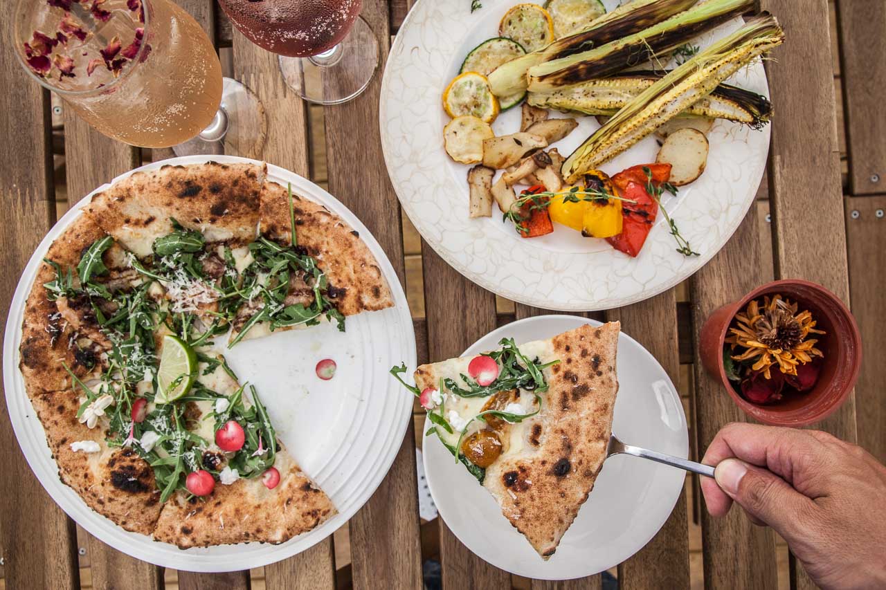新竹聚餐,新竹小吃,新竹披薩推薦,新竹城隍廟美食,新竹拿坡里PIZZA,拿坡里PIZZA推薦,PIZZA,新竹PIZZA,OYA PIZZA,新竹美食推薦