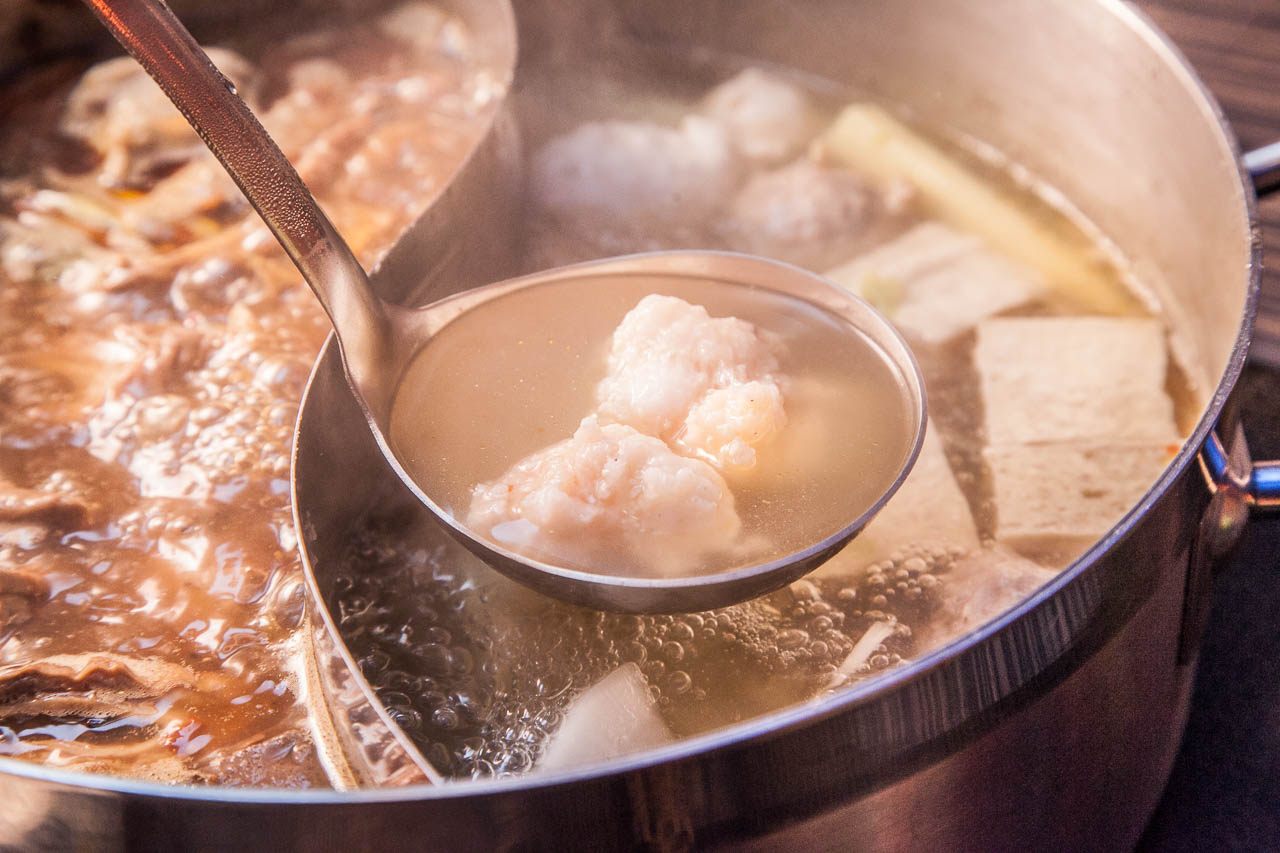 台北麻辣火鍋,東區麻辣火鍋,市民大道麻辣火鍋,台北麻辣火鍋推薦,張飛重慶麻辣鍋,重慶麻辣鍋