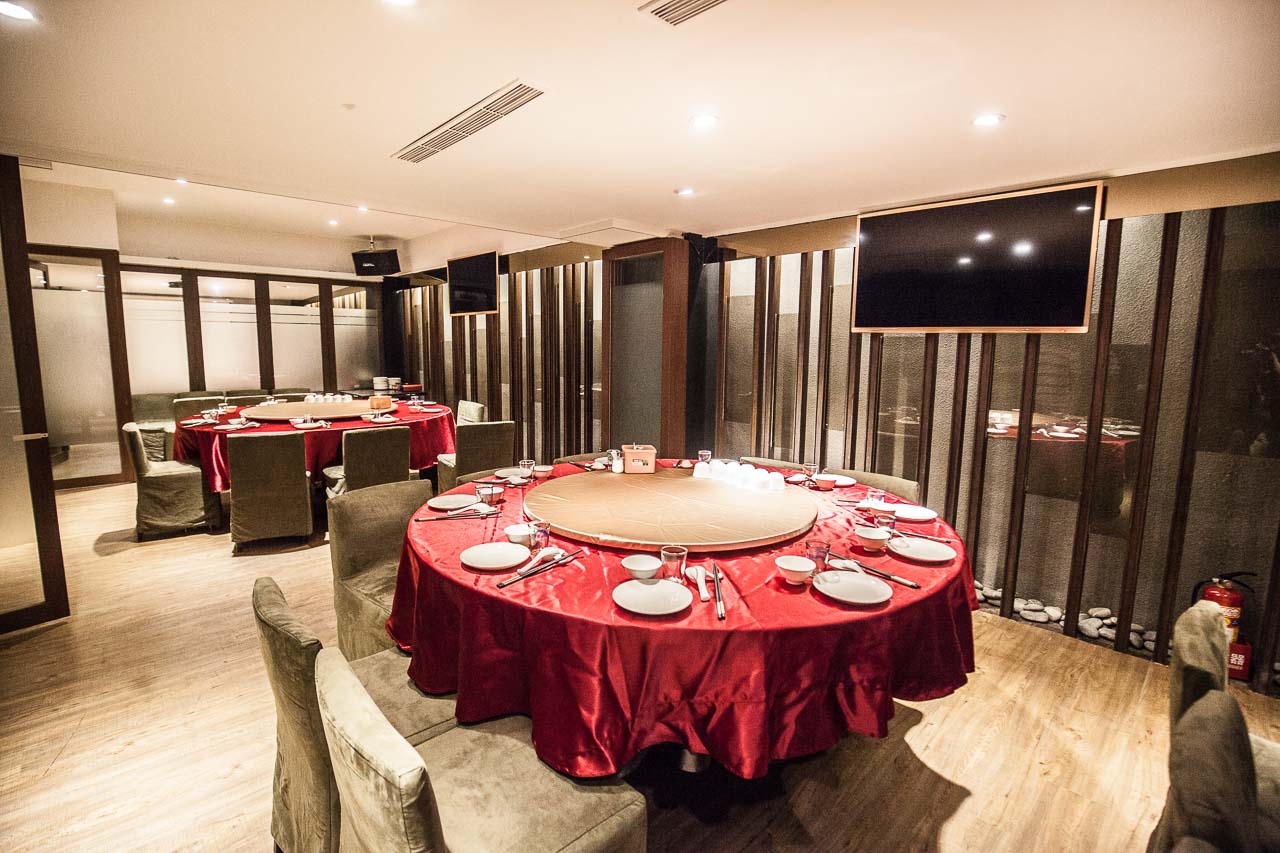 台北聚餐,台北捷運美食,台北港式餐廳,台北小巨蛋美食,台北捷運小巨蛋站美食,台北海鮮餐廳,台北港式海鮮餐廳,粵春樓港式海鮮餐廳