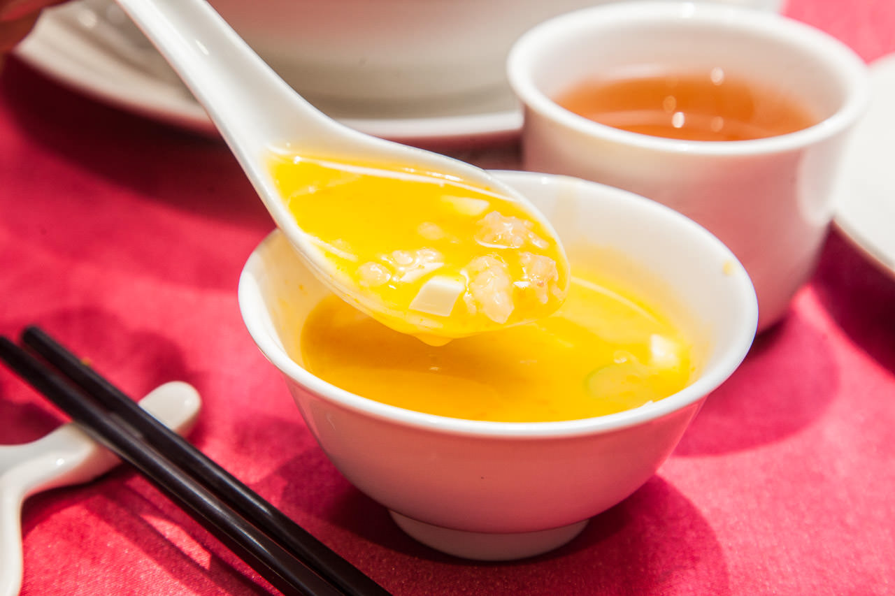 台北聚餐,台北捷運美食,台北港式餐廳,台北小巨蛋美食,台北捷運小巨蛋站美食,台北海鮮餐廳,台北港式海鮮餐廳,粵春樓港式海鮮餐廳