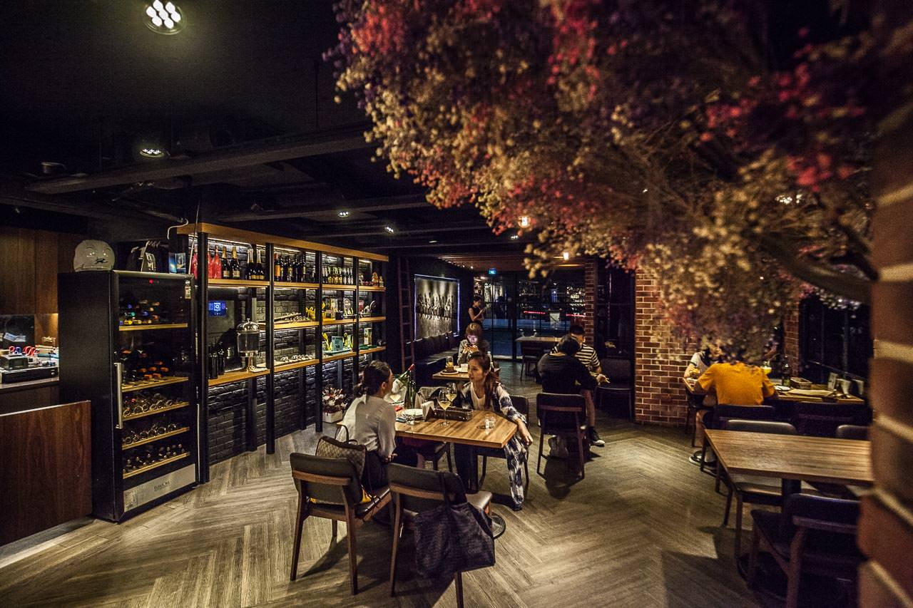 台北調酒,東區調酒,台北調酒推薦,台北消夜,Chinese Whispers悄悄話餐酒館,悄悄話餐酒館,台北餐酒館,大安區餐酒館,東區酒館