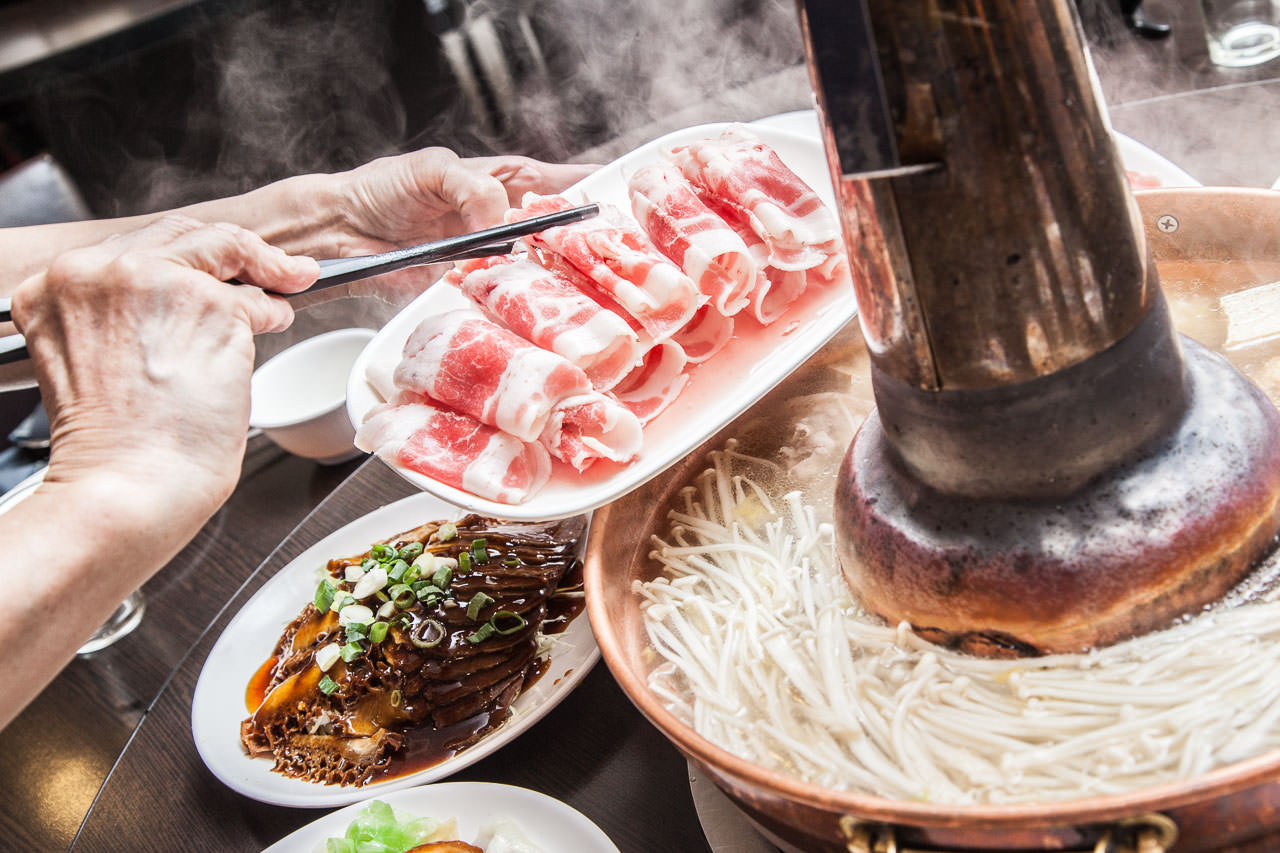 台北酸白菜鍋,台北眷村菜,新店眷村菜,台北美食,台北餐廳,新店美食,新店餐廳,老蔣的家鄉味,台北必吃,新店酸白菜鍋