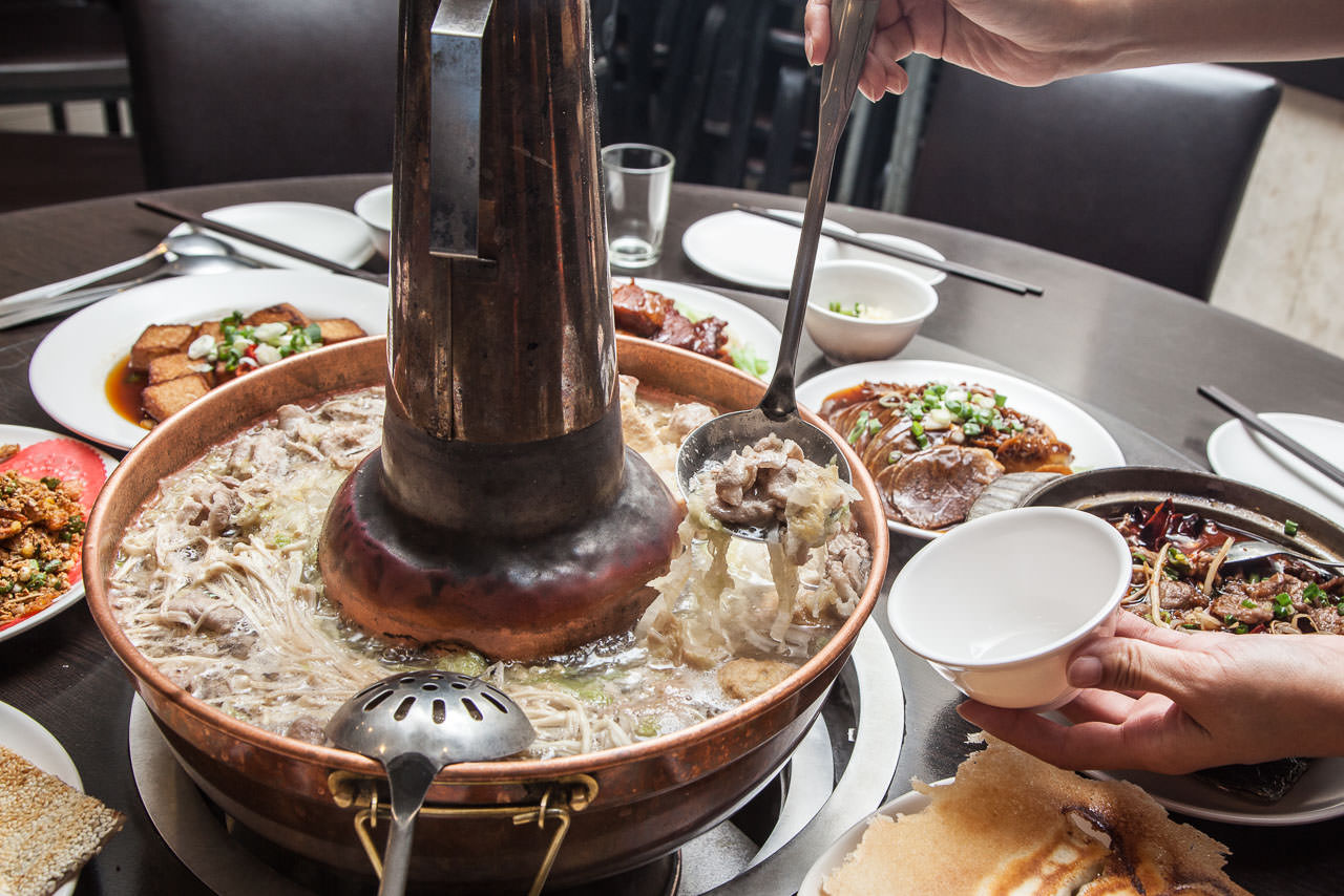 台北酸白菜鍋,台北眷村菜,新店眷村菜,台北美食,台北餐廳,新店美食,新店餐廳,老蔣的家鄉味,台北必吃,新店酸白菜鍋