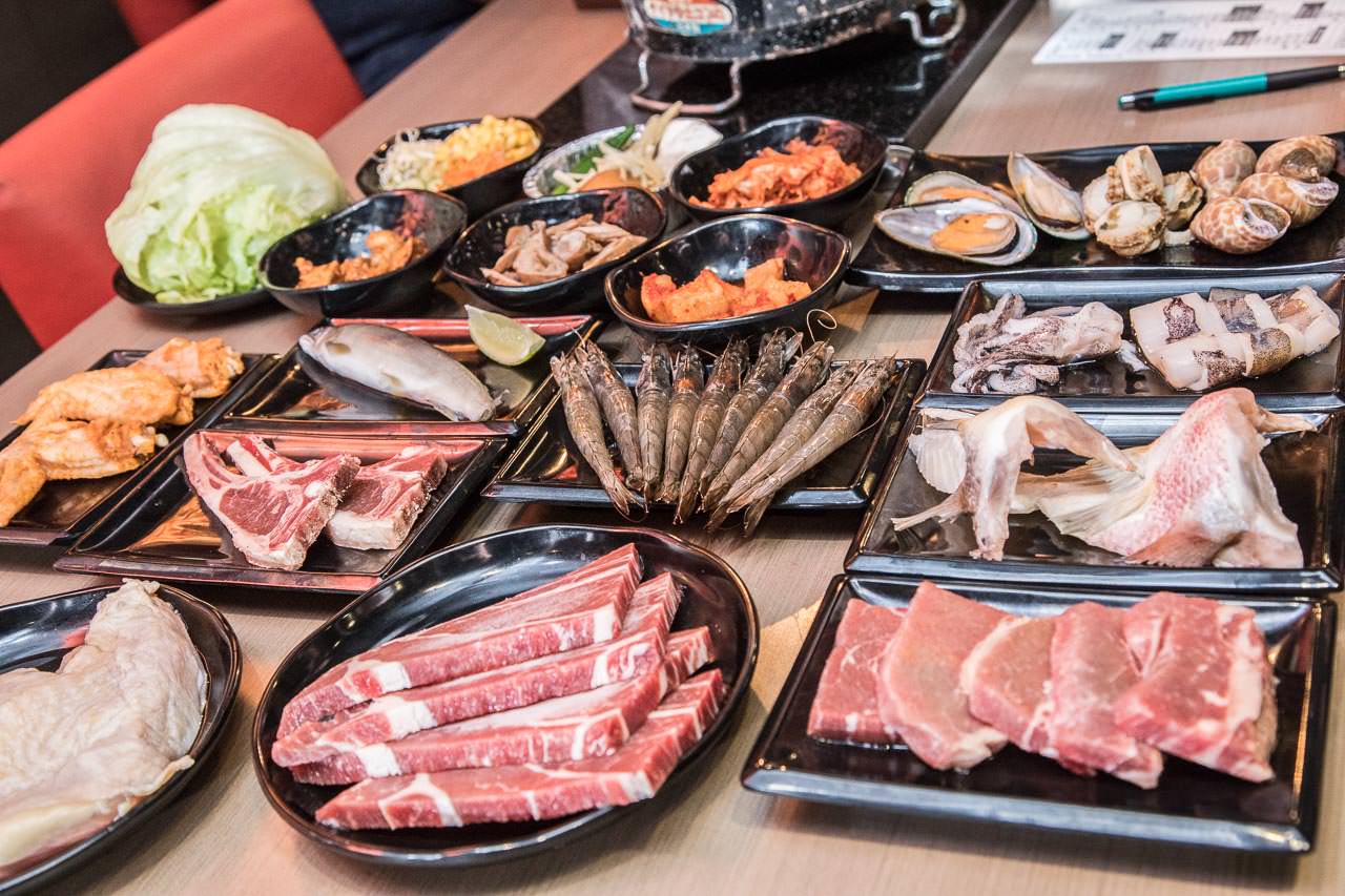 藝文特區必吃,桃園燒烤店,桃園燒烤餐廳,藝文特區燒肉吃到飽,藝文特區餐廳,燒肉頑家日式炭火燒肉-桃園南平店,燒肉頑家日式炭火燒肉,桃園燒肉頑家日式炭火燒肉,桃園燒肉吃到飽,桃園吃到飽,藝文特區美食