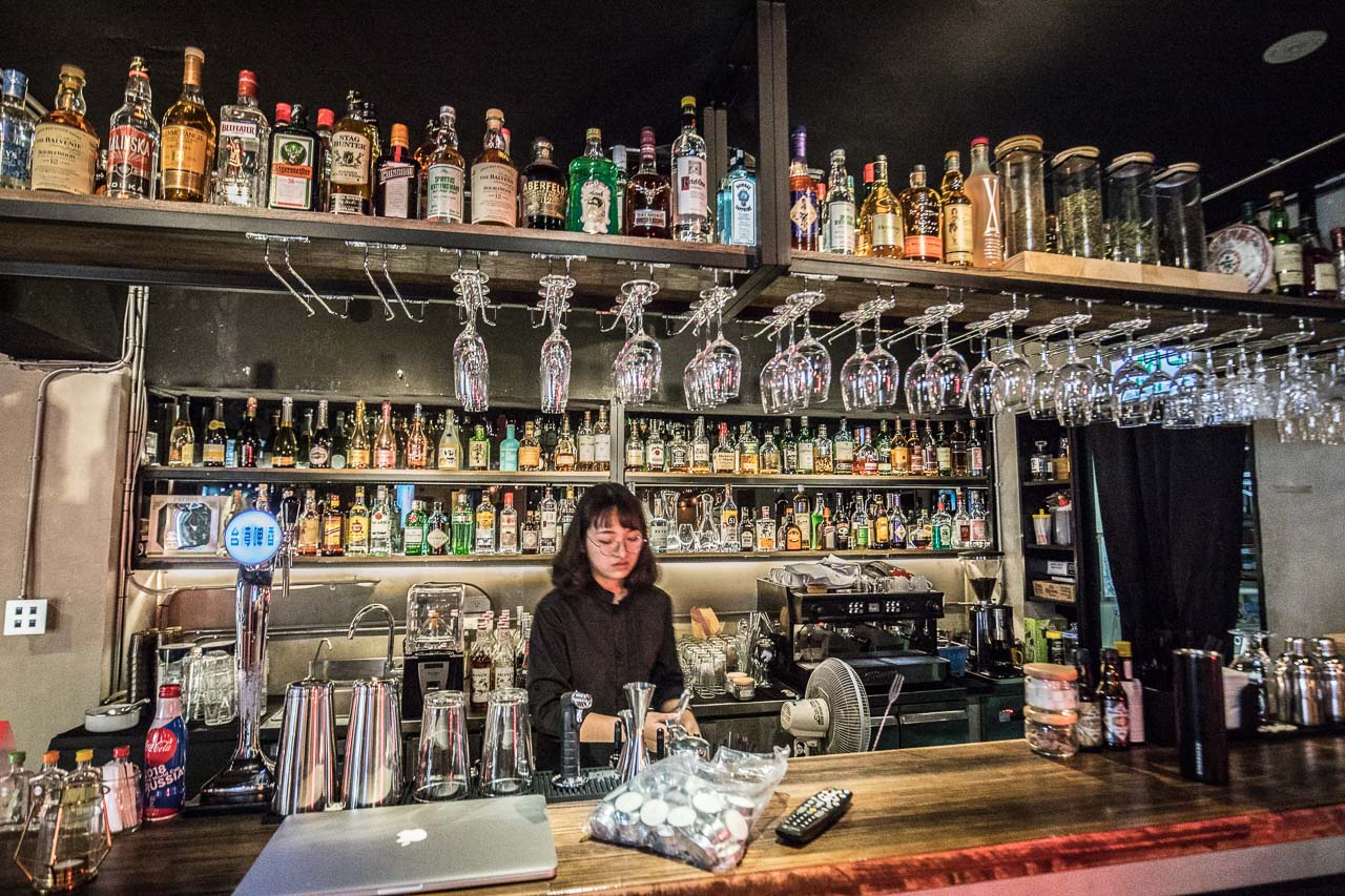 台北聚餐,台北捷運美食,台北餐酒館,台北調酒推薦,台北運動餐廳,台北餐館推薦,Timekiller 時間殺手