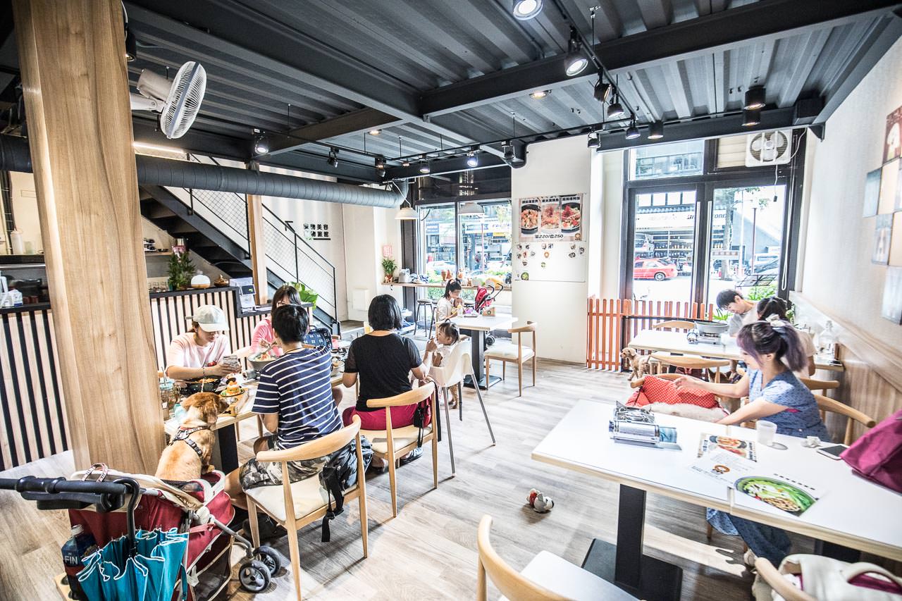 台北寵物餐廳推薦,林口寵物餐廳,寵物餐廳推薦,豆喜家寵物餐廳-林口三井店,豆喜家寵物餐廳,寵物友善餐廳,台北寵物餐廳,桃園寵物餐廳