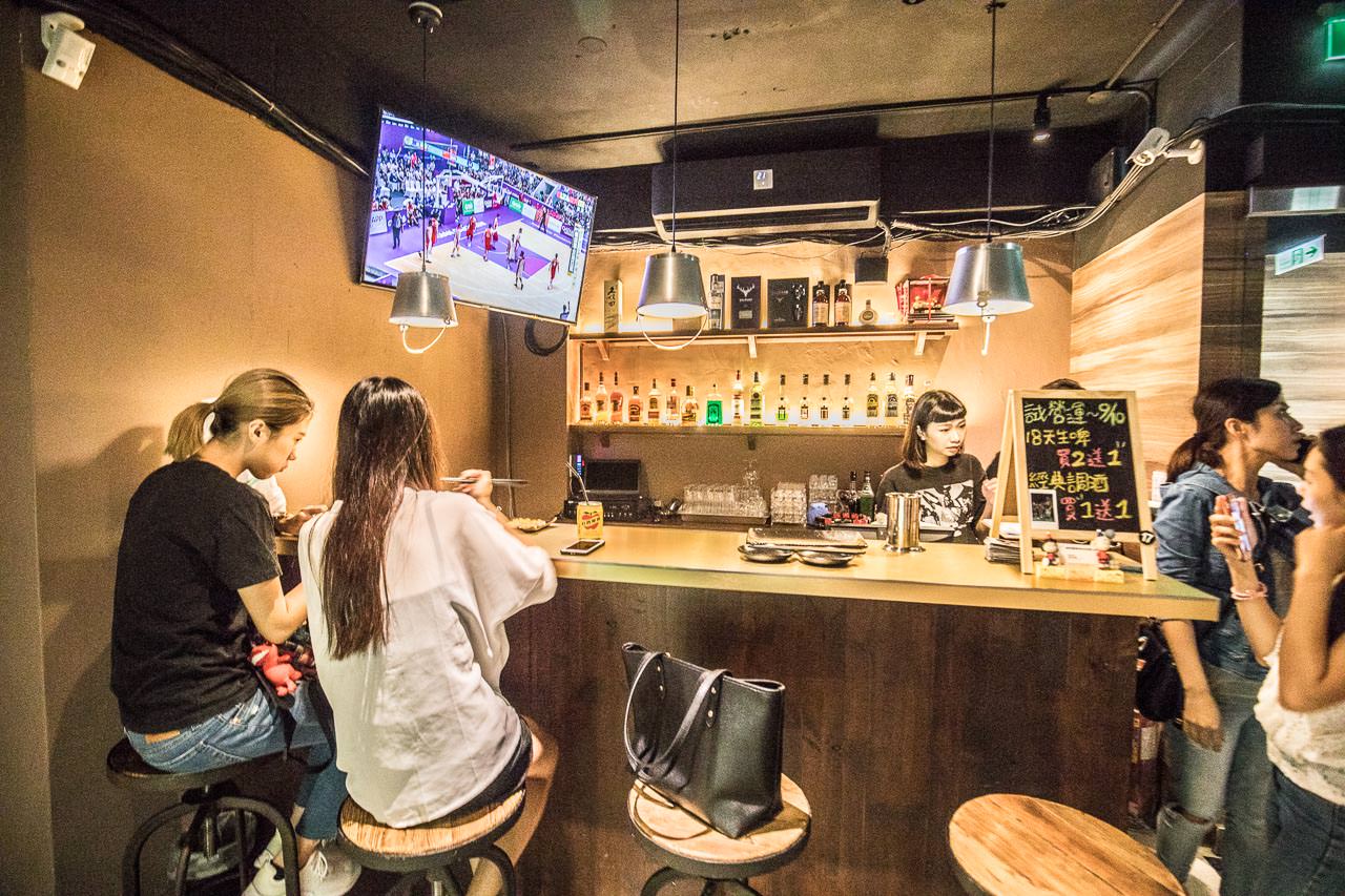 台北居酒屋,西門町燒烤,西門町串燒吃到飽,西門町串燒,西門町燒烤吃到飽,西門町居酒屋,串燒殿-西門,串燒殿