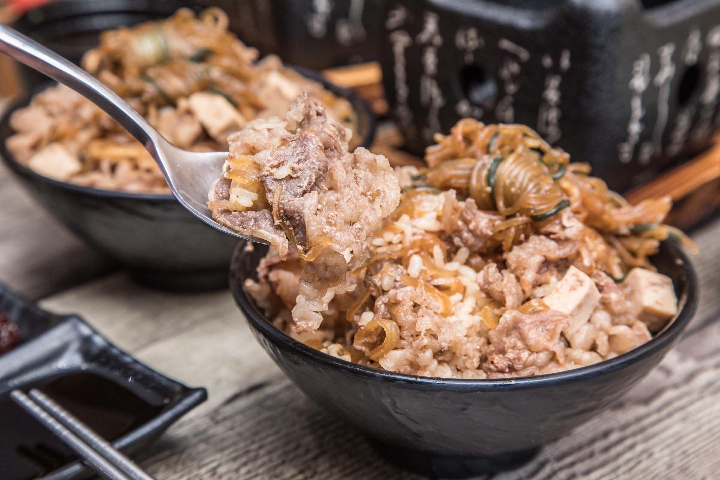 桃園美食,桃園火車站美食,桃園炸牛排,桃園炸牛排推薦,桃園小吃推薦,新光三越美食推薦,虎次郎日式炸牛排-新光三越桃園站前店,虎次郎日式炸牛排